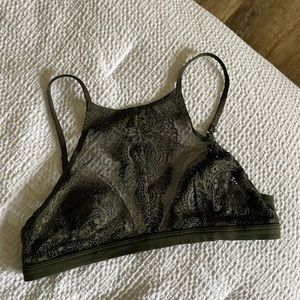 Victorias Secret Body Lace Bralette Size S